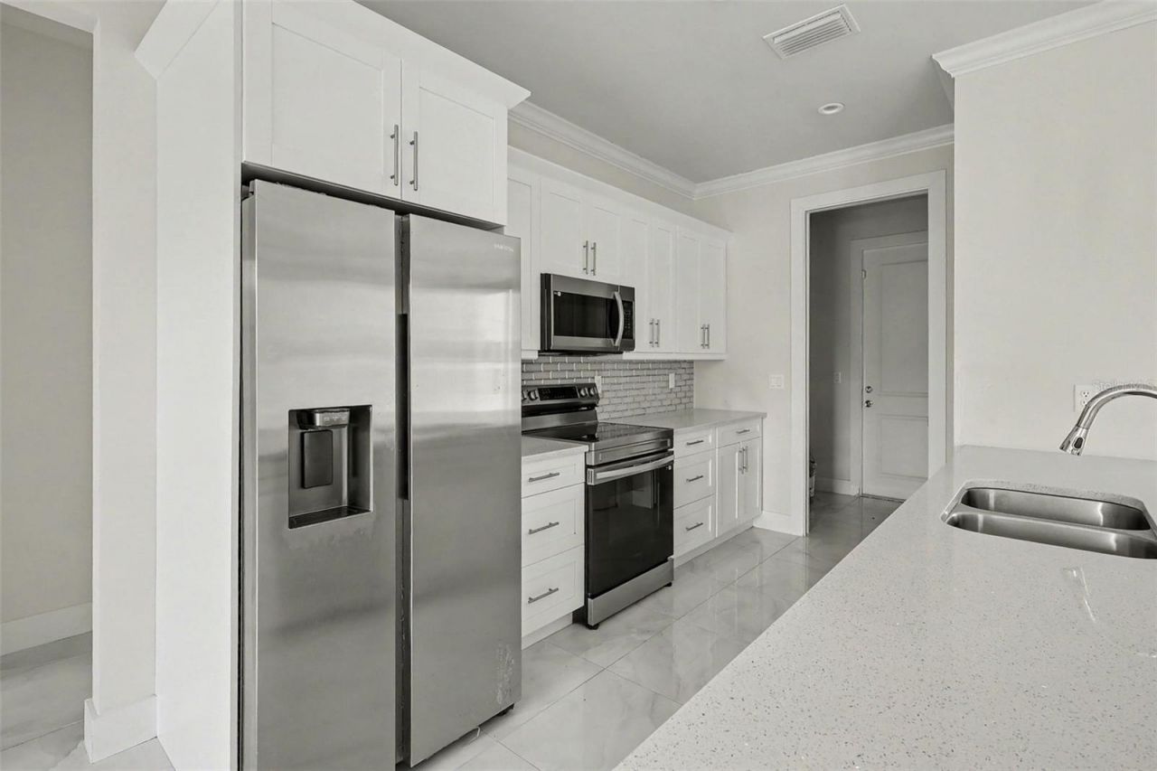2420 52nd Avenue Ne, Naples, FL 34120 Photo