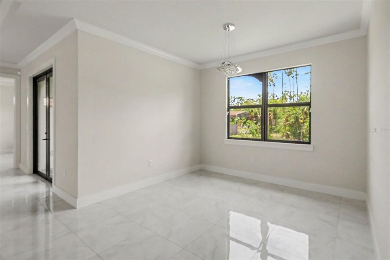 2420 52nd Avenue Ne, Naples, FL 34120 Photo