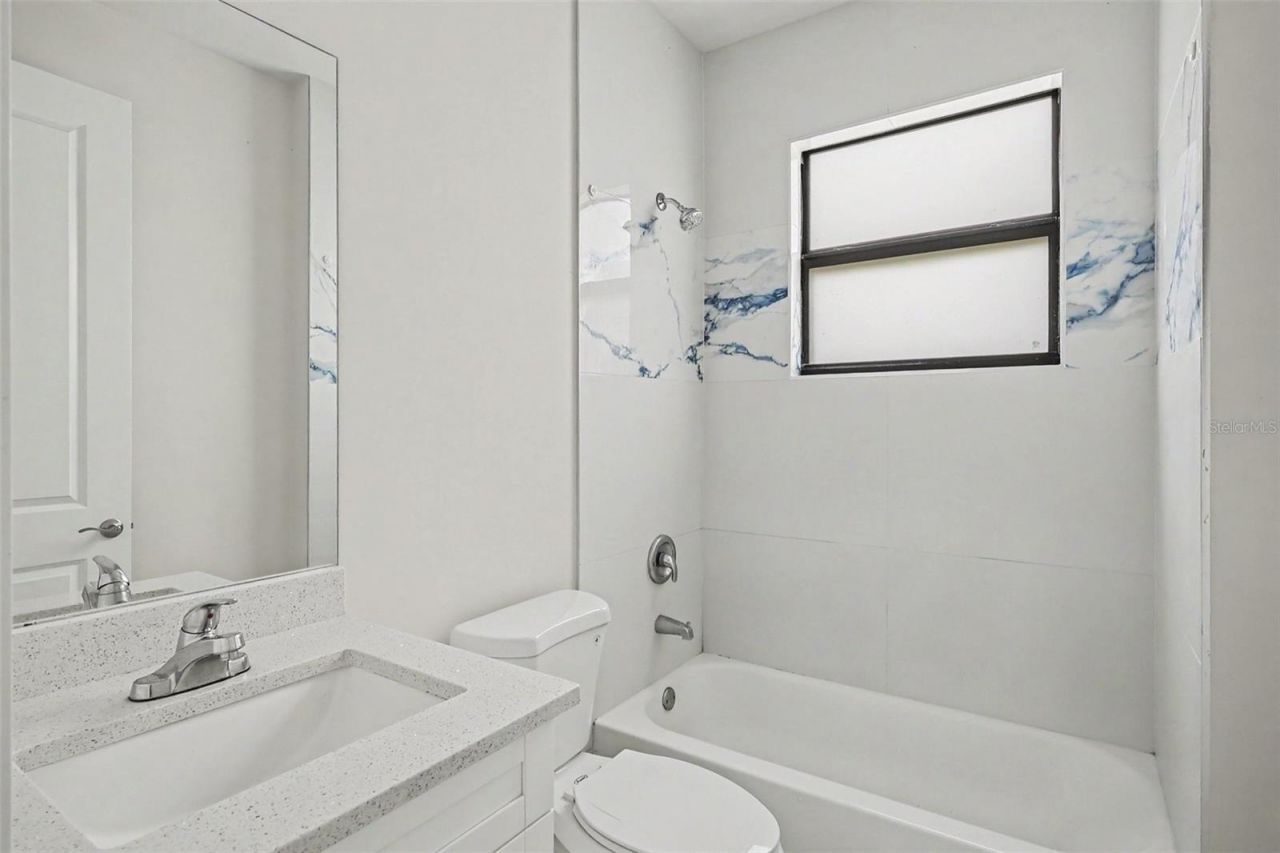 2420 52nd Avenue Ne, Naples, FL 34120 Photo