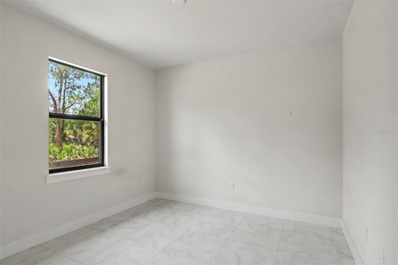 2420 52nd Avenue Ne, Naples, FL 34120 Photo