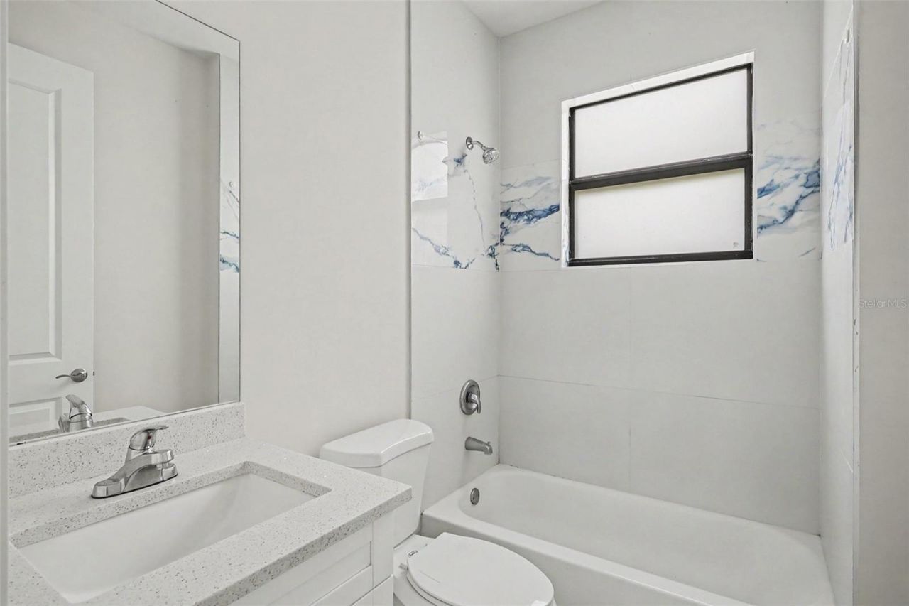 2420 52nd Avenue Ne, Naples, FL 34120 Photo