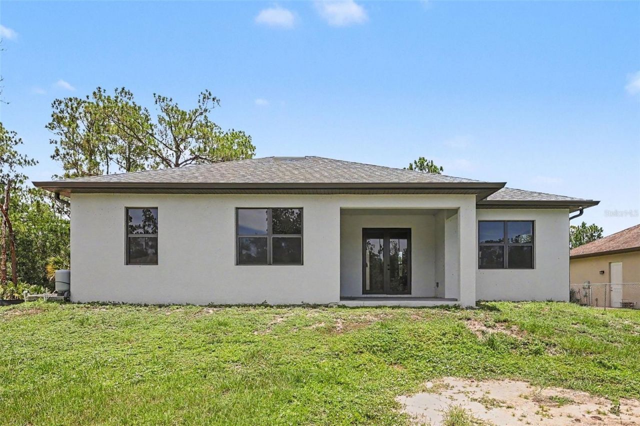 2420 52nd Avenue Ne, Naples, FL 34120 Photo