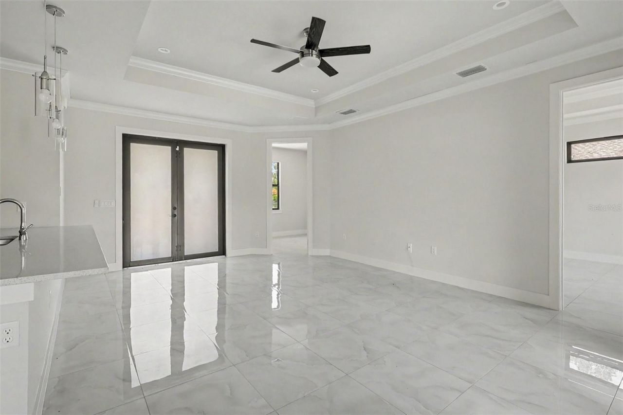 2420 52nd Avenue Ne, Naples, FL 34120 Photo