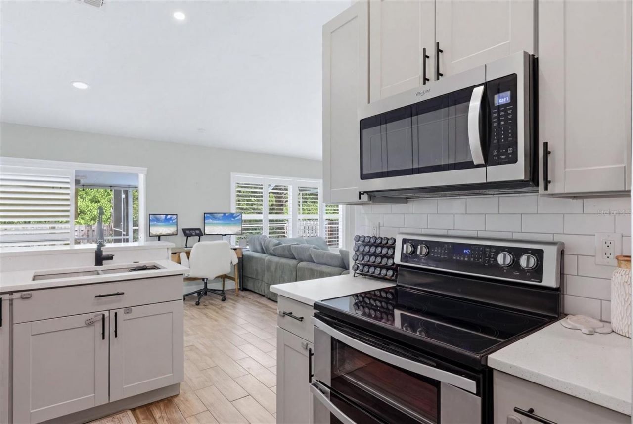 306 111th Street E, Bradenton, FL 34212 Photo