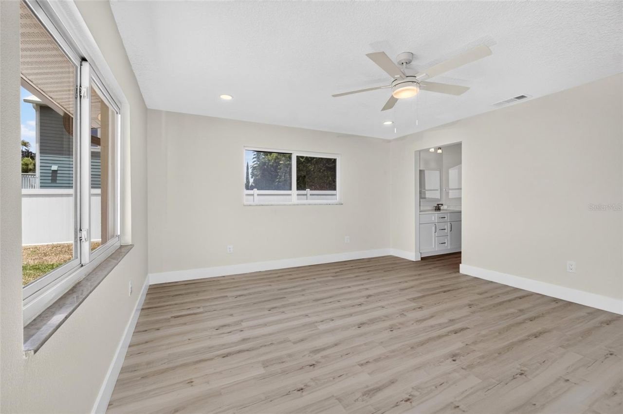 1225 Hoffner Avenue, Orlando, FL 32809 Photo