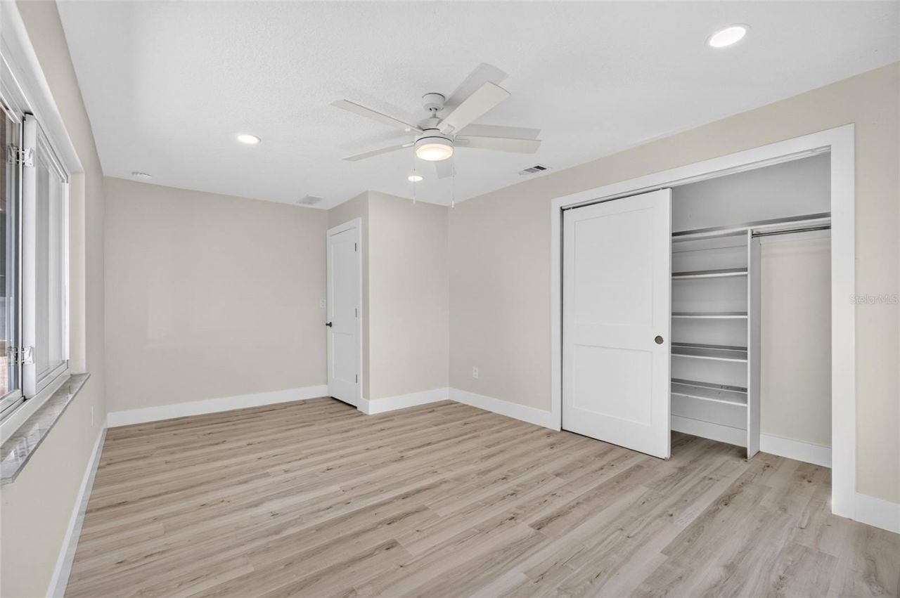1225 Hoffner Avenue, Orlando, FL 32809 Photo