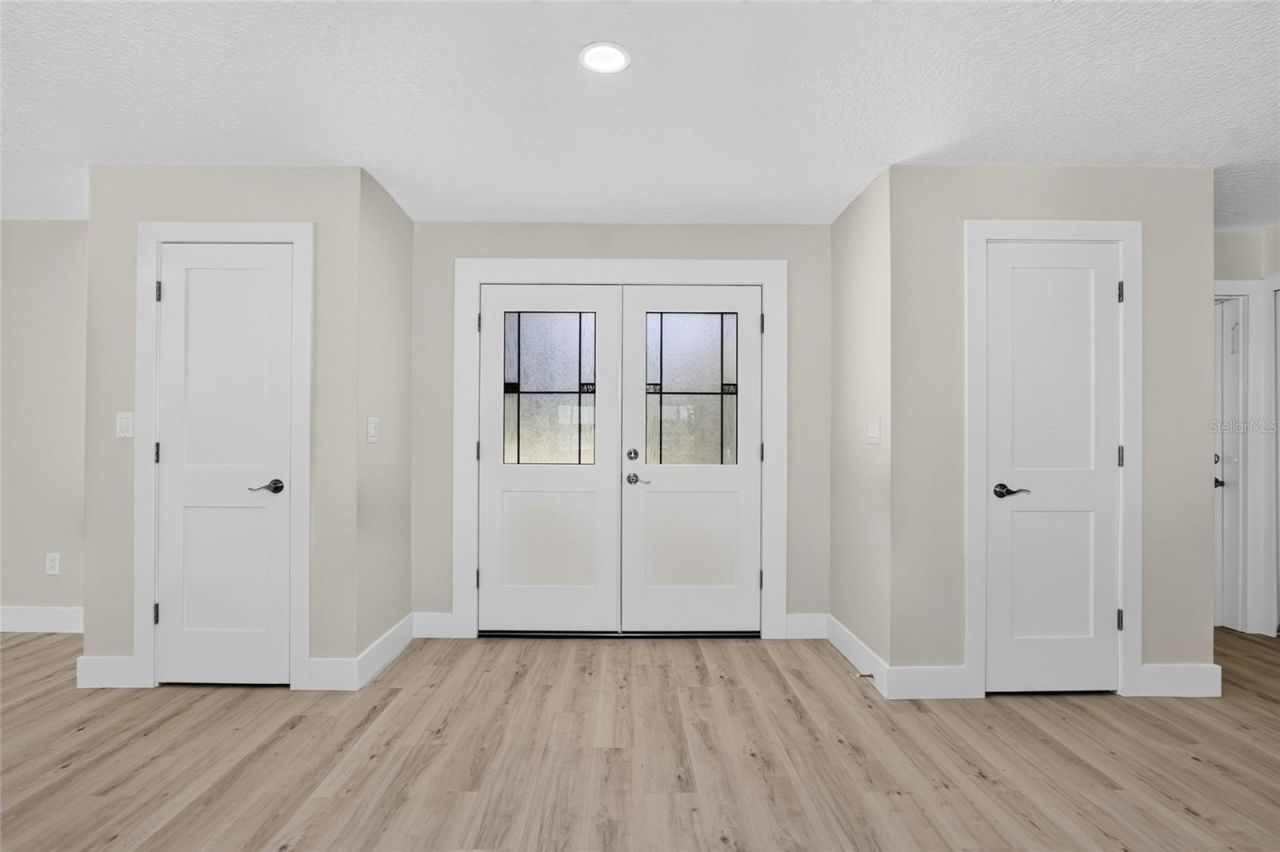 1225 Hoffner Avenue, Orlando, FL 32809 Photo