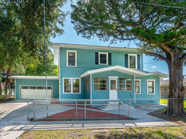 1591 Birmingham Avenue, Daytona Beach, FL 32117