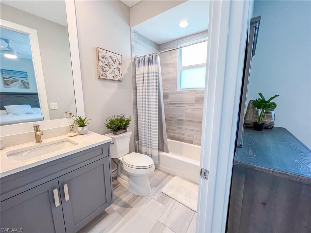 554 N Barfield Dr , Marco Island, FL 34145 Photo