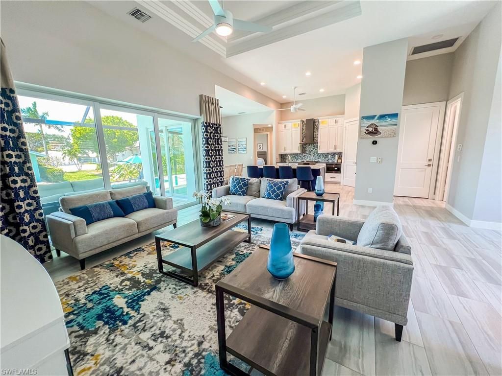 554 N Barfield Dr , Marco Island, FL 34145 Photo