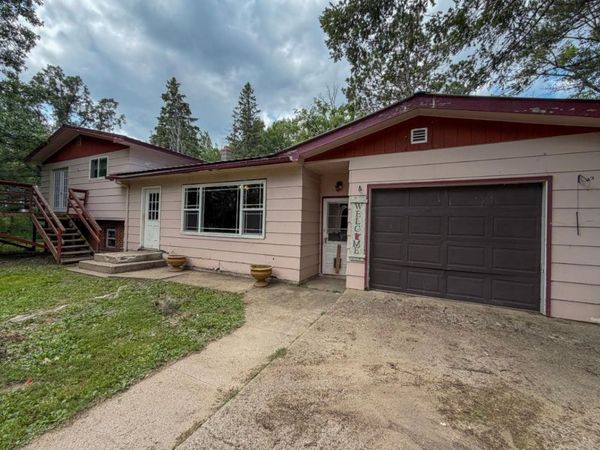42869 County 2 , Leonard, MN 56652