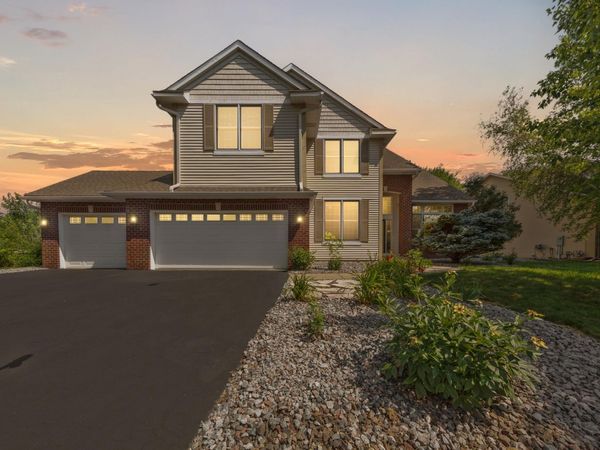 1517 Covington Lane, Eagan, MN 55122