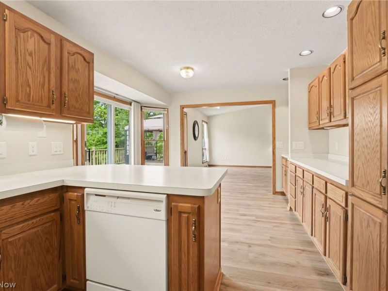 13874 Radcliffe Road, Leroy, OH 44077 Photo 14