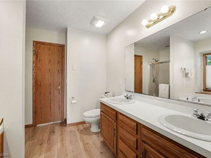 13874 Radcliffe Road, Leroy, OH 44077 Photo 19