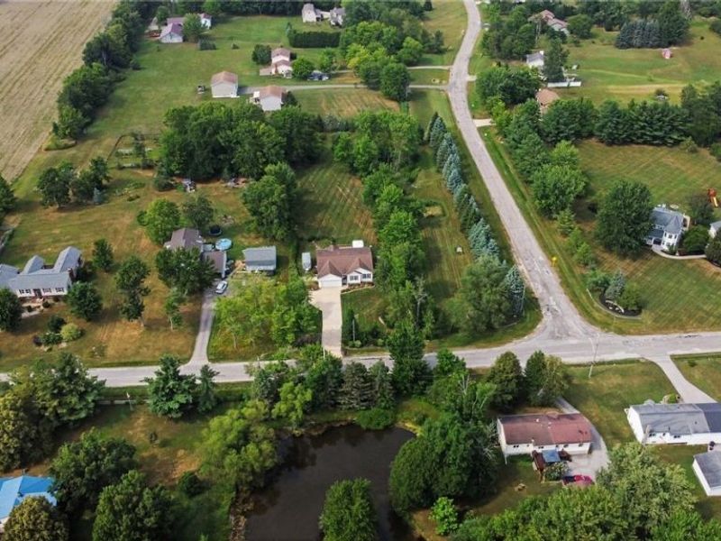 13874 Radcliffe Road, Leroy, OH 44077 Photo 4