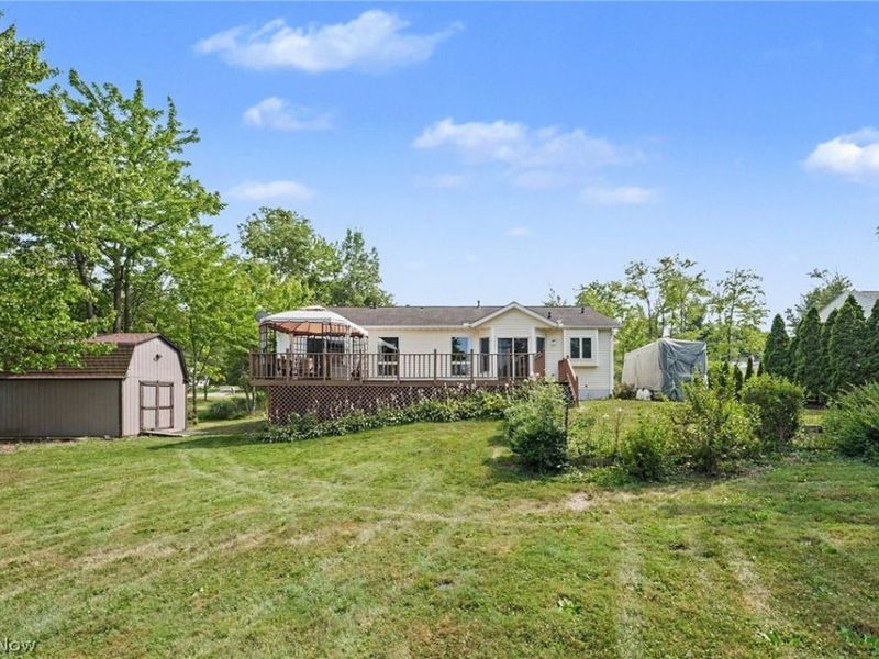 13874 Radcliffe Road, Leroy, OH 44077 Photo 7
