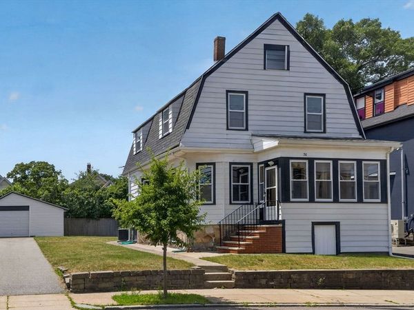 51 Metropolitan Ave, Boston, MA 02131