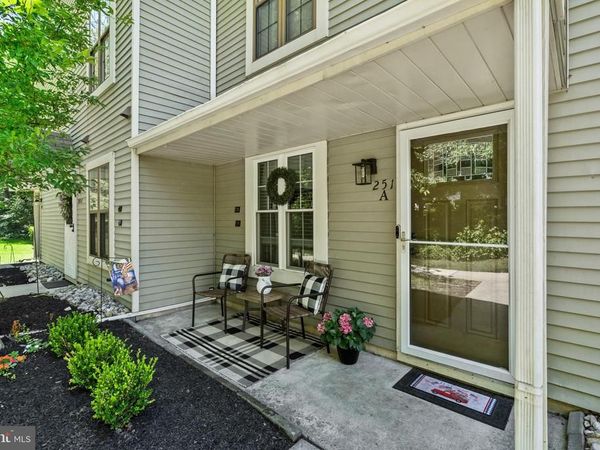 251 A EVERLY COURT , MOUNT LAUREL, NJ 08054