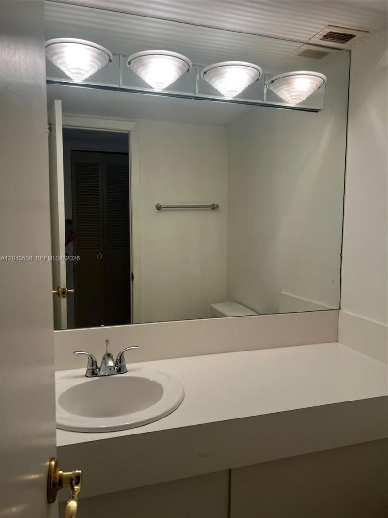 2750 NE 183rd St, Unit 807, Aventura, FL 33160 Photo