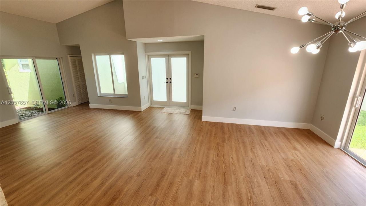 14249 SW 90th Ter, Miami, FL 33186 Photo