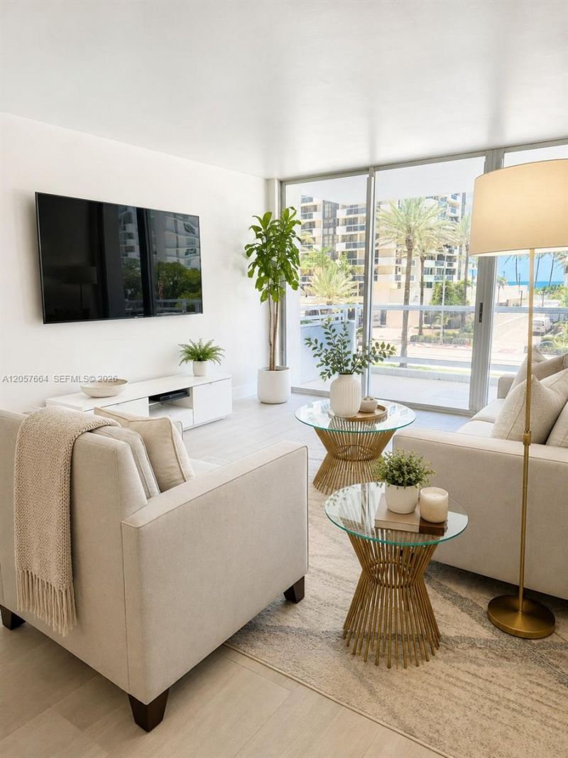 5700 Collins Ave , Unit 3C, Miami Beach, FL 33140 Photo