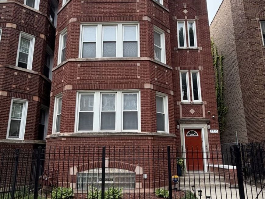 Main Photo