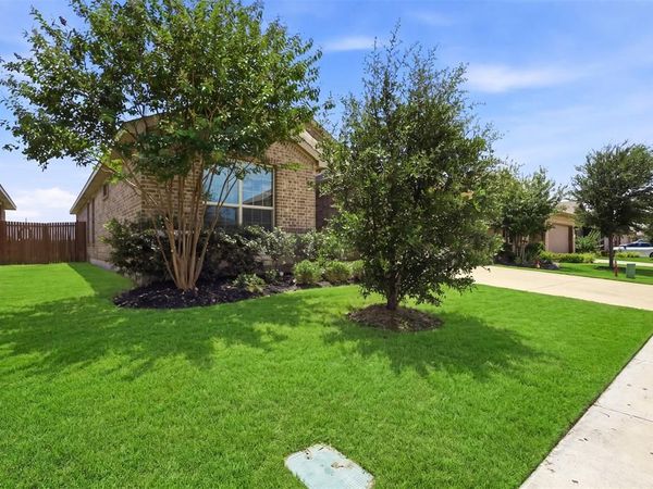 908 Nelson Place, Burleson, TX 76028