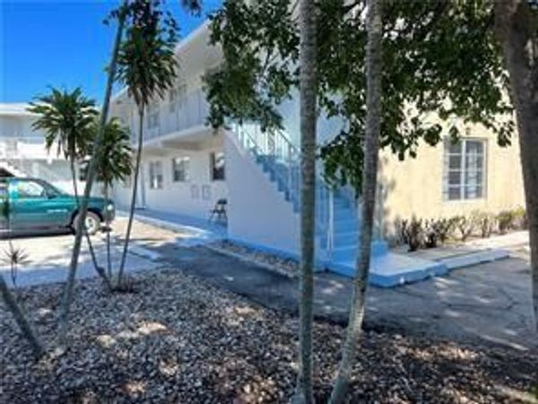 4652 POINCIANA Street, Unit 1, Lauderdale-By-The-Sea, FL 33308