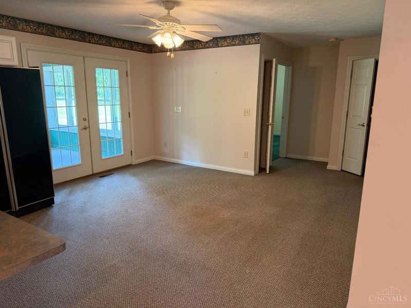2440 Moler Road, Goshen Twp, OH 45122 Photo 4