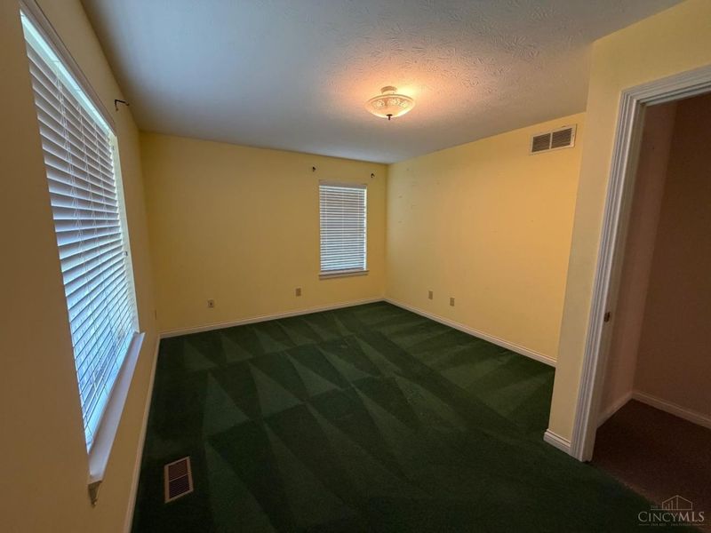 2440 Moler Road, Goshen Twp, OH 45122 Photo 5