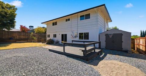 6701 Hillglen Way, Fair Oaks, CA 95628 Photo