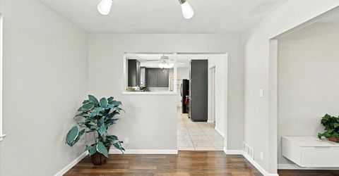 6701 Hillglen Way, Fair Oaks, CA 95628 Photo