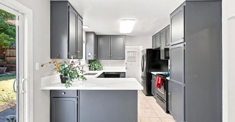 6701 Hillglen Way, Fair Oaks, CA 95628 Photo