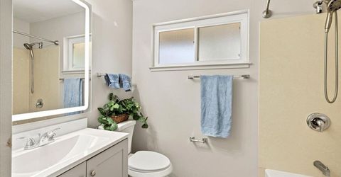 6701 Hillglen Way, Fair Oaks, CA 95628 Photo