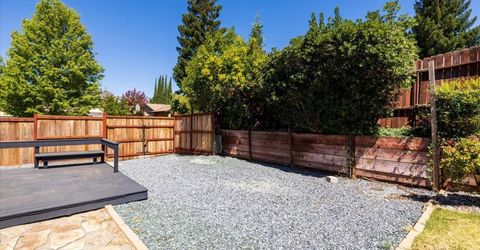 6701 Hillglen Way, Fair Oaks, CA 95628 Photo