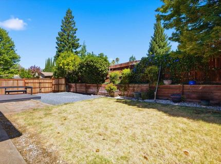6701 Hillglen Way, Fair Oaks, CA 95628 Photo