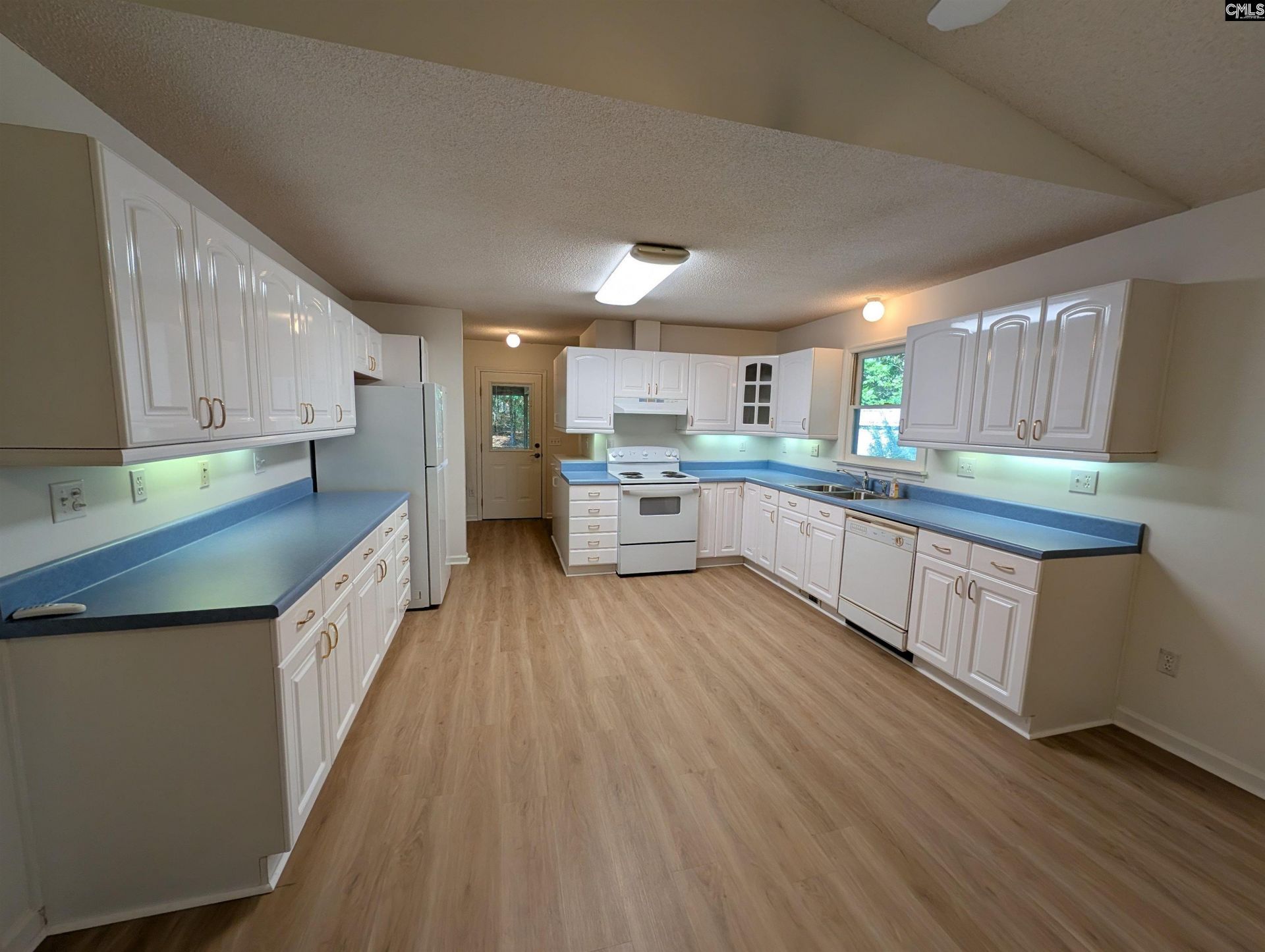 1498 Cassatt Road Photo 12