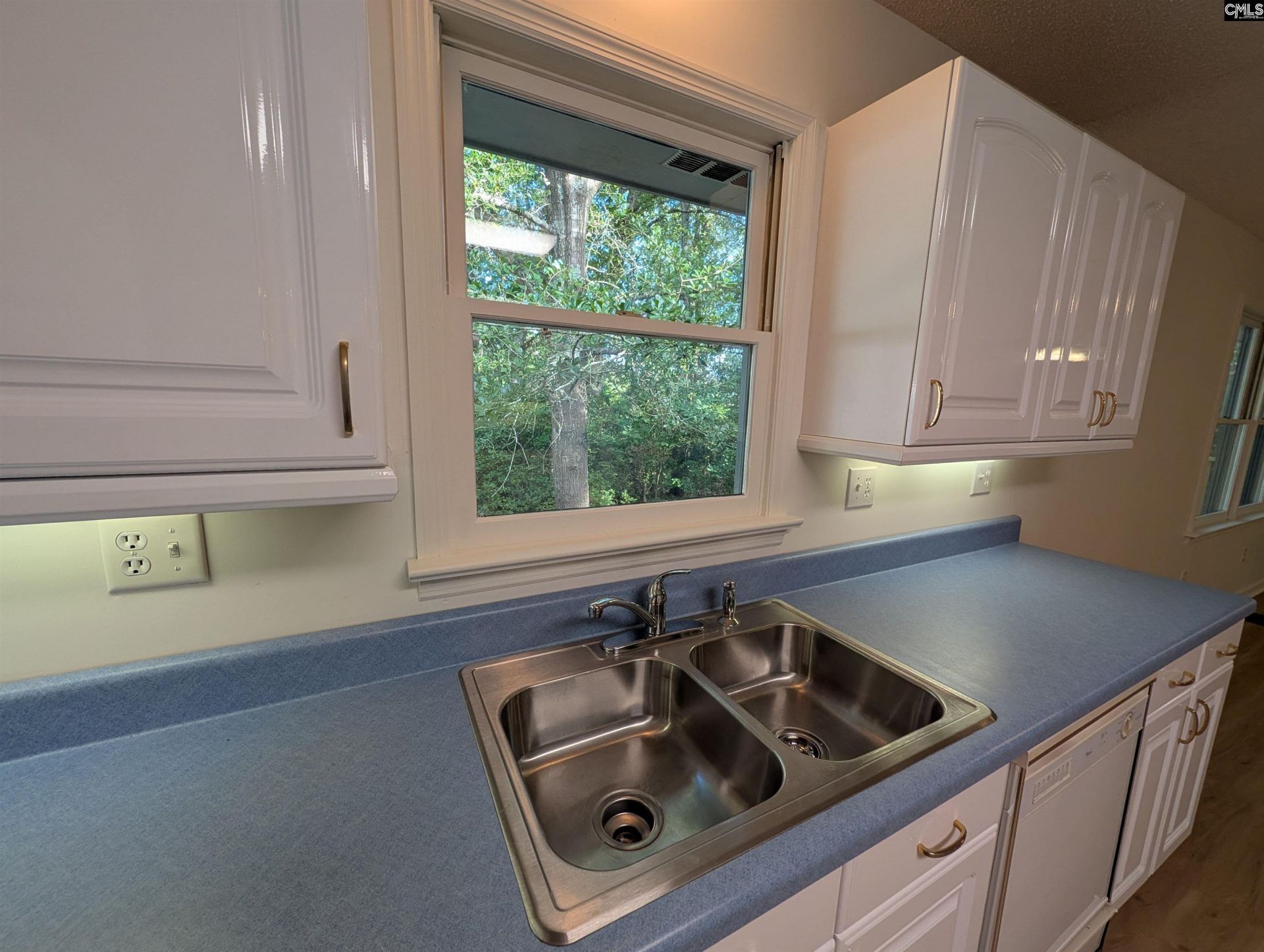 1498 Cassatt Road Photo 16