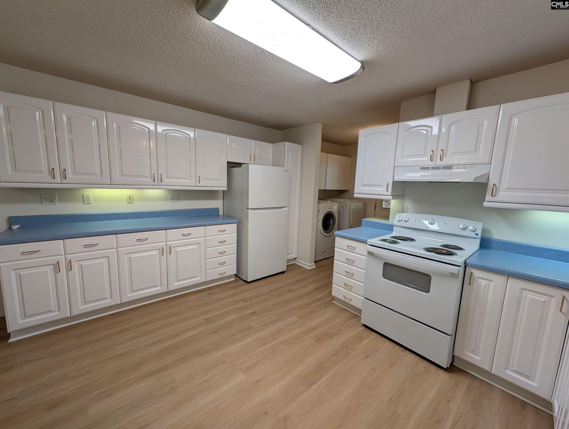 1498 Cassatt Road Photo 17