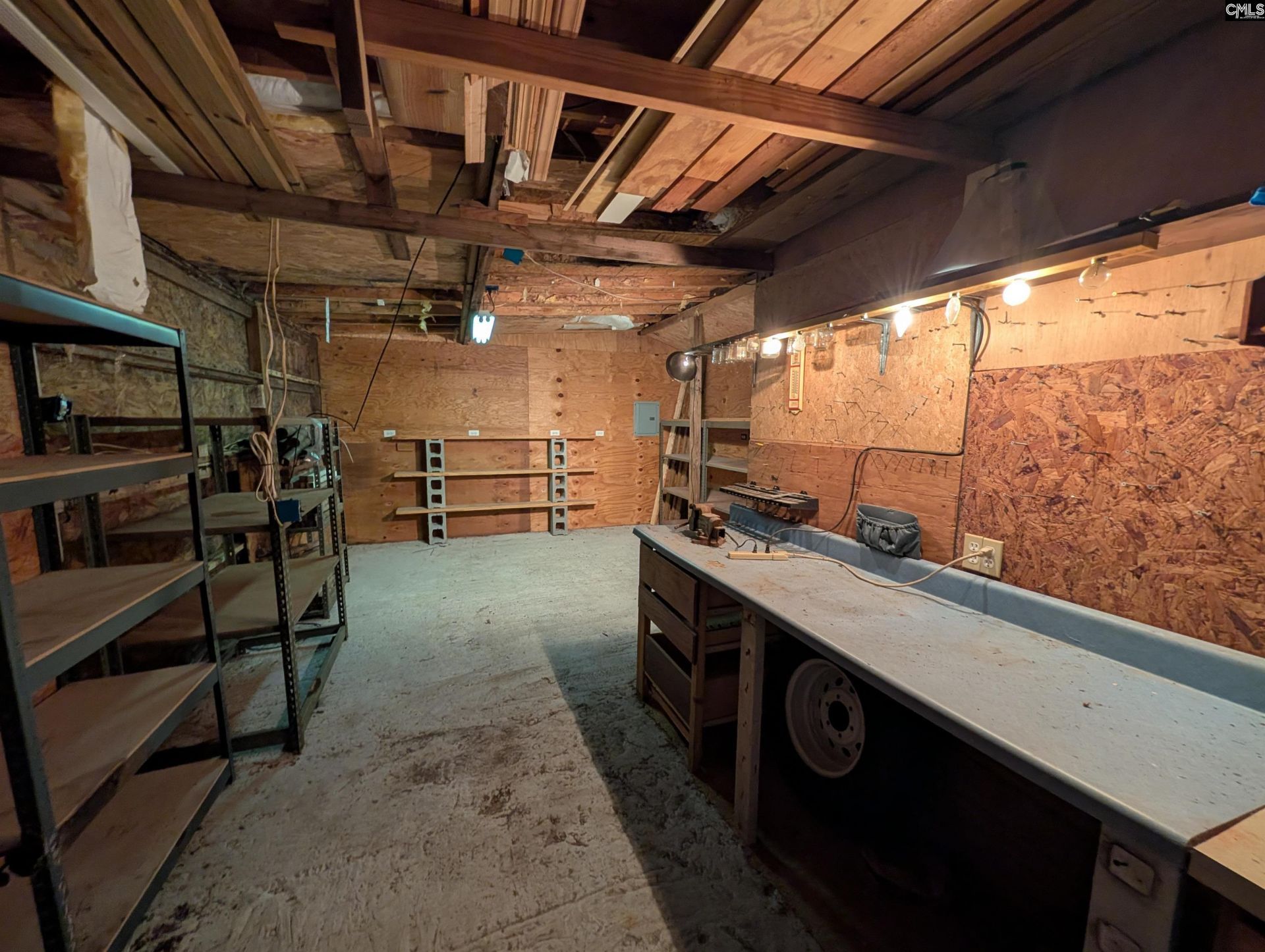 1498 Cassatt Road Photo 35