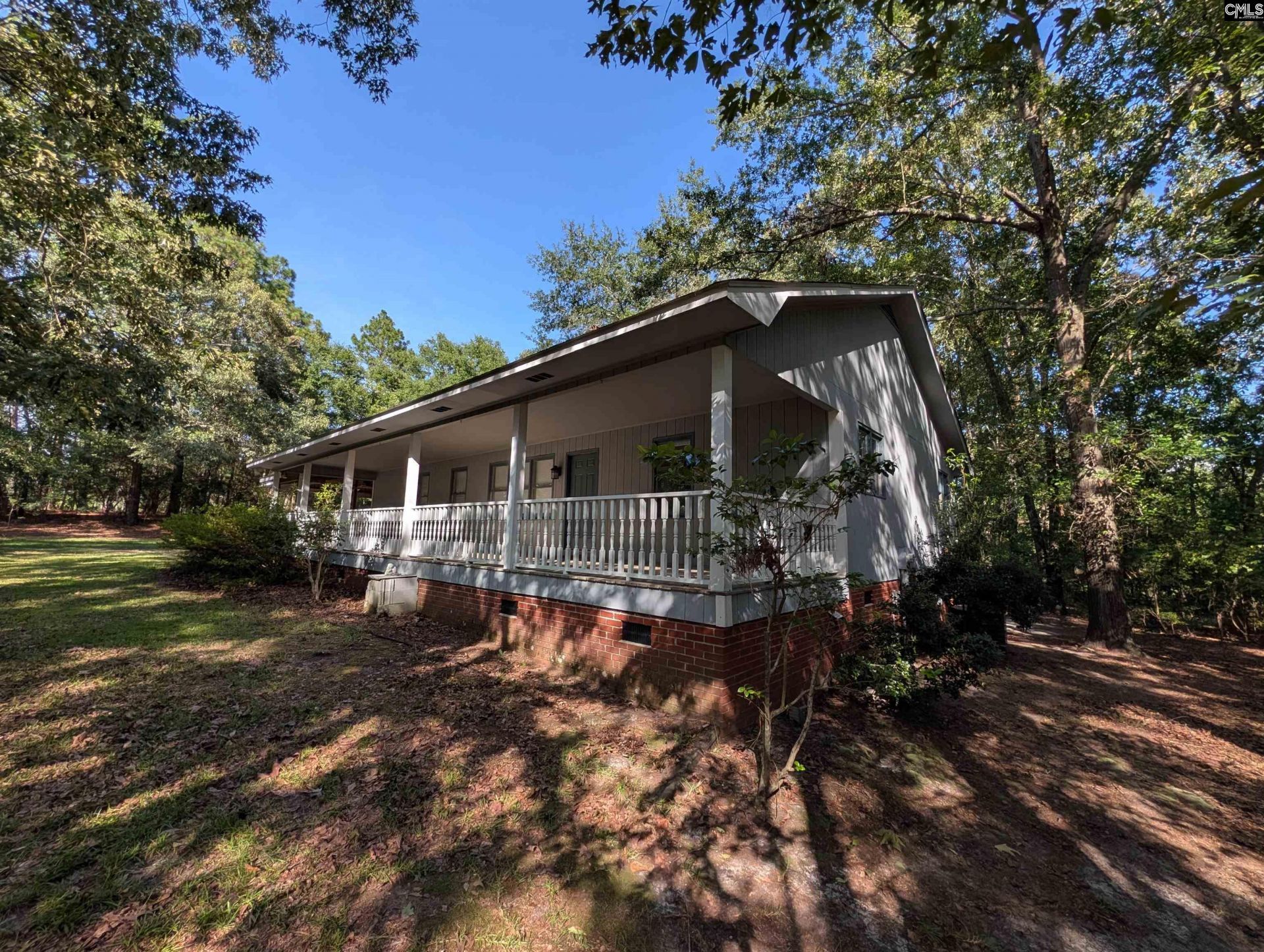 1498 Cassatt Road Photo 4