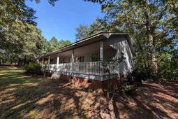 1498 Cassatt Road photo 4