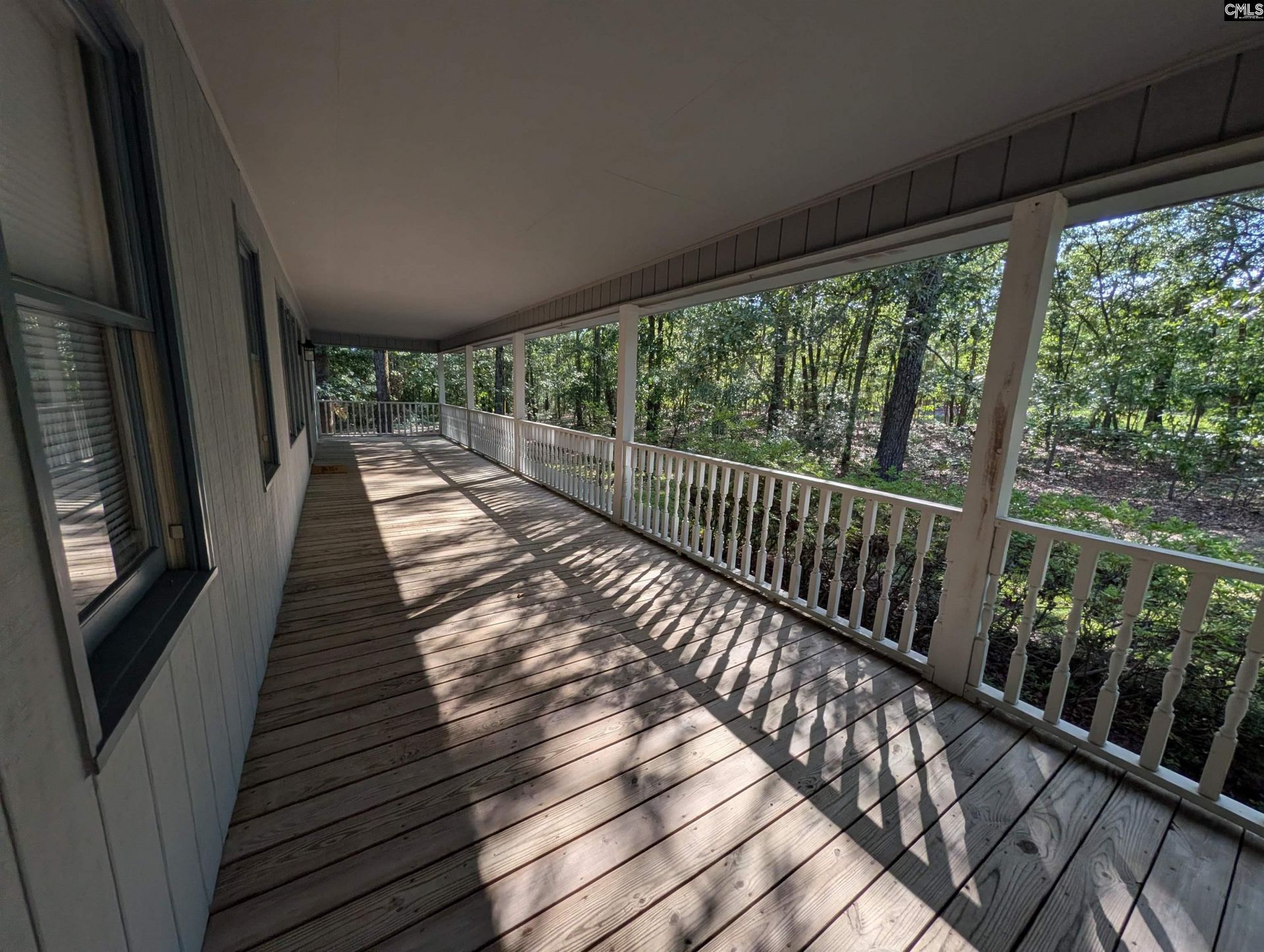 1498 Cassatt Road Photo 5