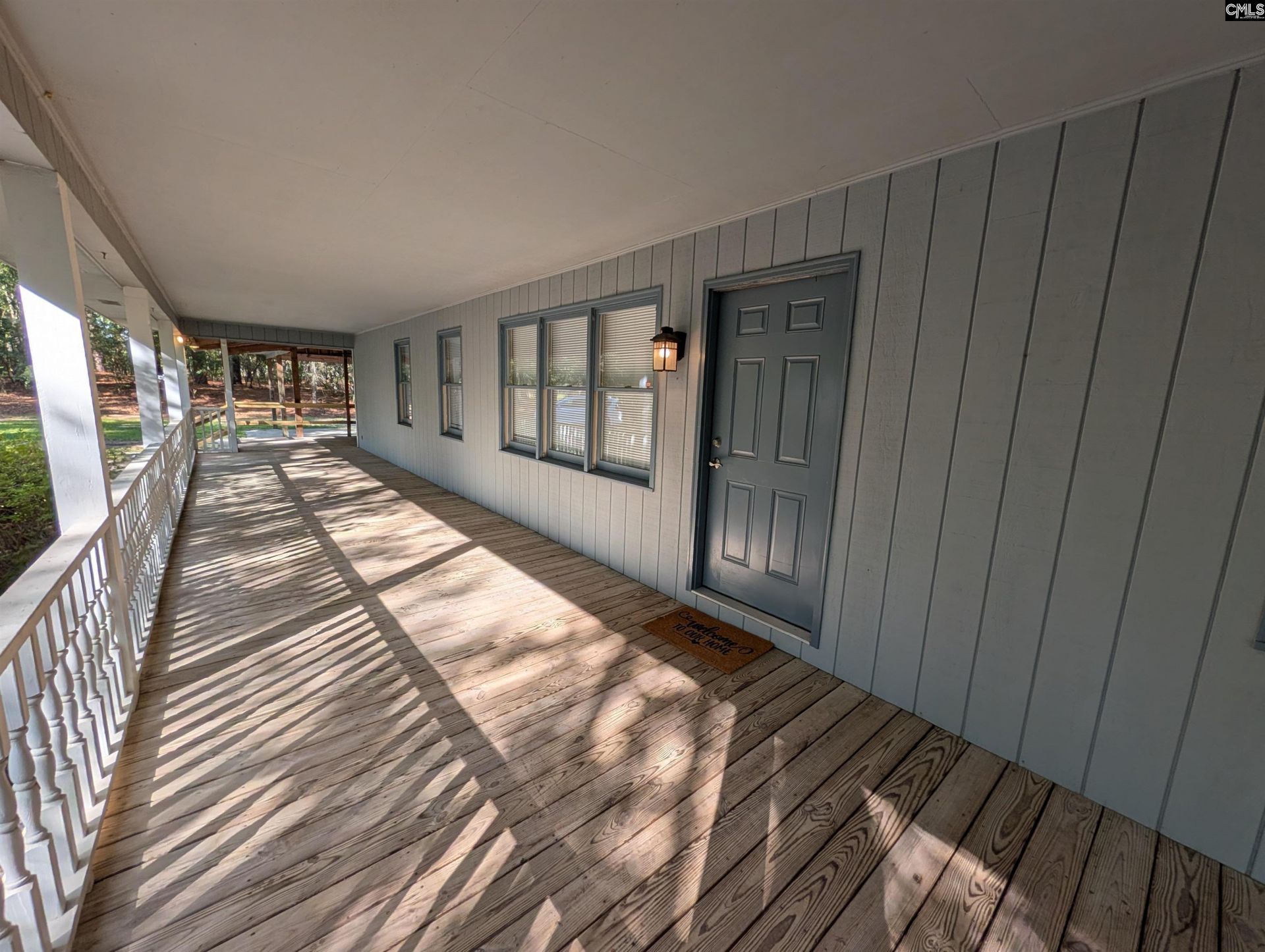 1498 Cassatt Road Photo 7
