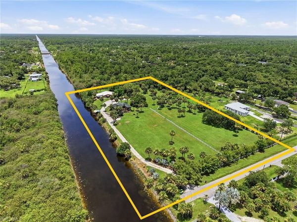 3935 24th AVE SE, NAPLES, FL 34117
