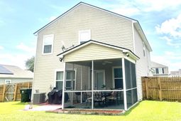 9701 Crofton Drive photo 4