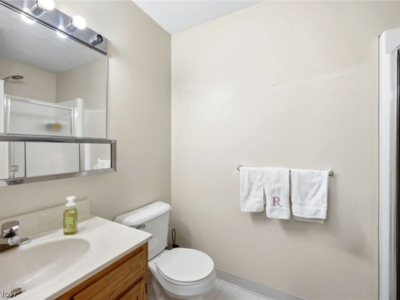 10391 Glenway Drive, Unit 202, Twinsburg, OH 44087 Photo 14
