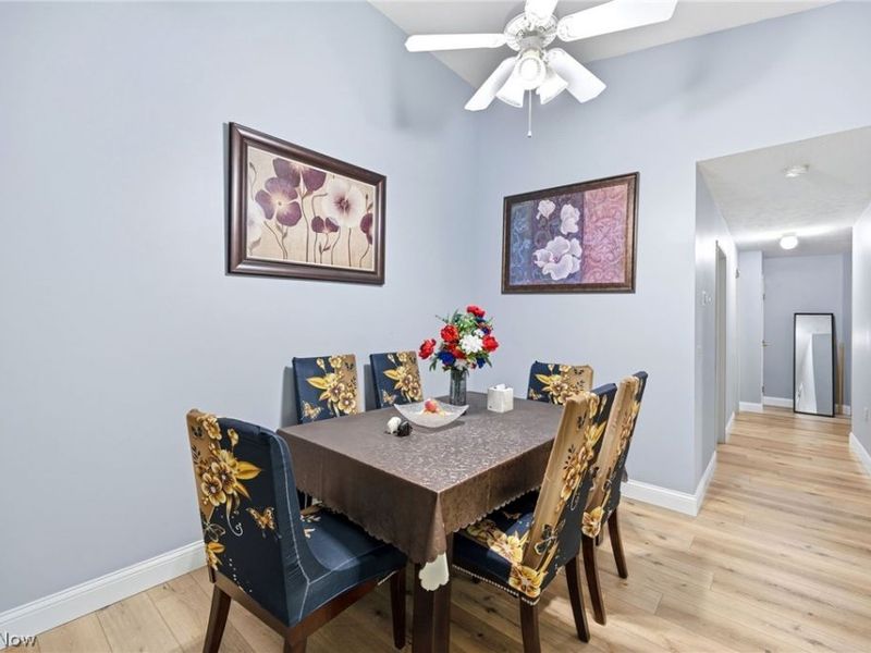 10391 Glenway Drive, Unit 202, Twinsburg, OH 44087 Photo 7
