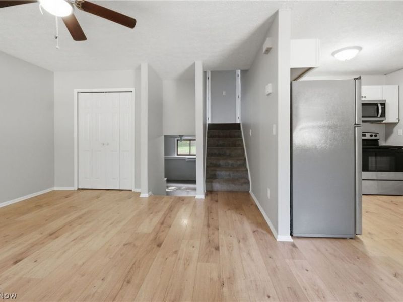4991 Lear Nagle Road, North Ridgeville, OH 44039 Photo 7