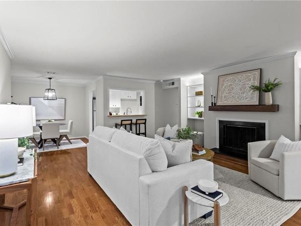 1014 Summit North Drive NE, Unit 1014, Atlanta, GA 30324